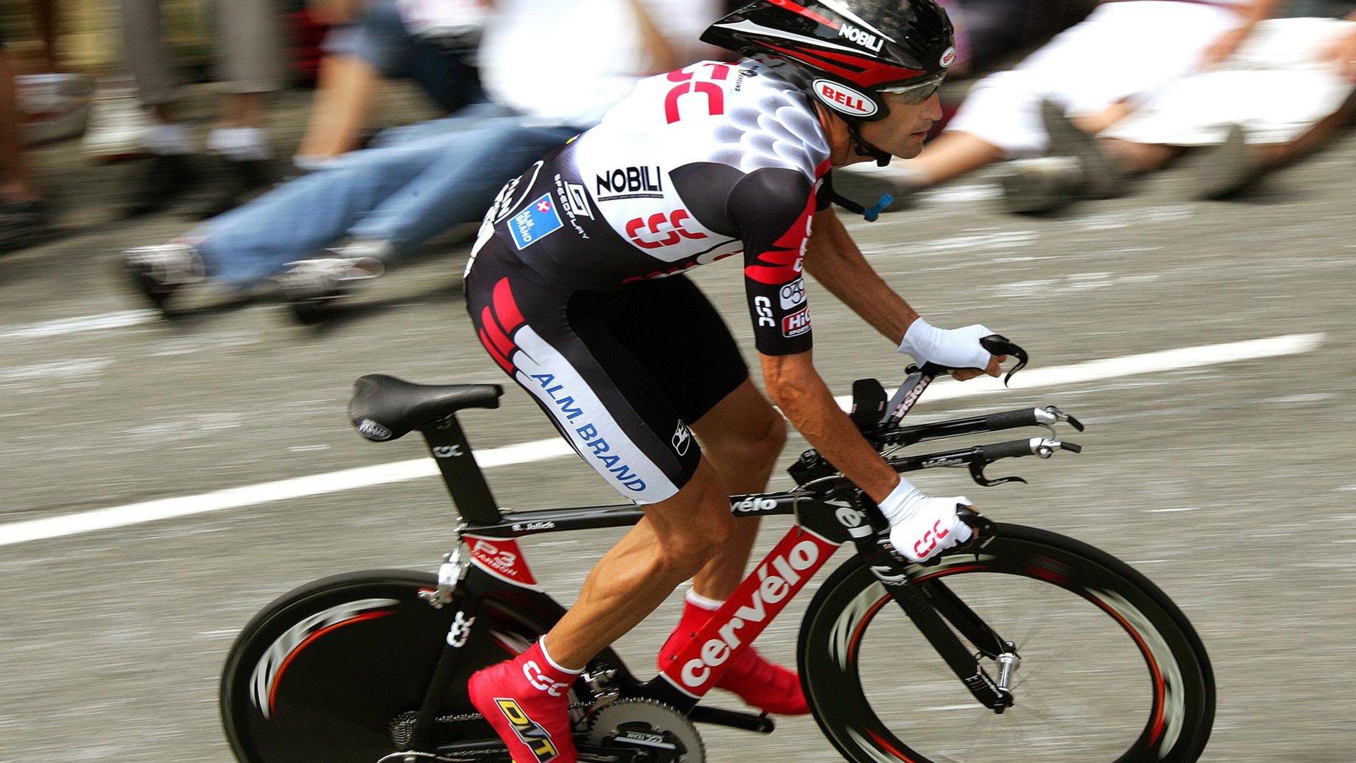 墨西哥马术协会与美洲马术协会合作，举办国际马术交流活动，促进文化互鉴。